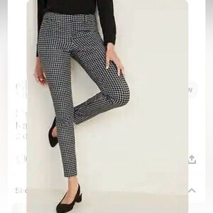 Old Navy High-Waisted Pixie Skinny Ankle Pants Black & White Grid NWT Size 4